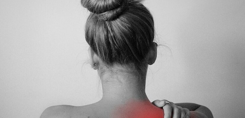 OTKRIVAMO: Bol u ramenu može biti simptom ozbiljnih bolesti. Izlečite ih na vreme!