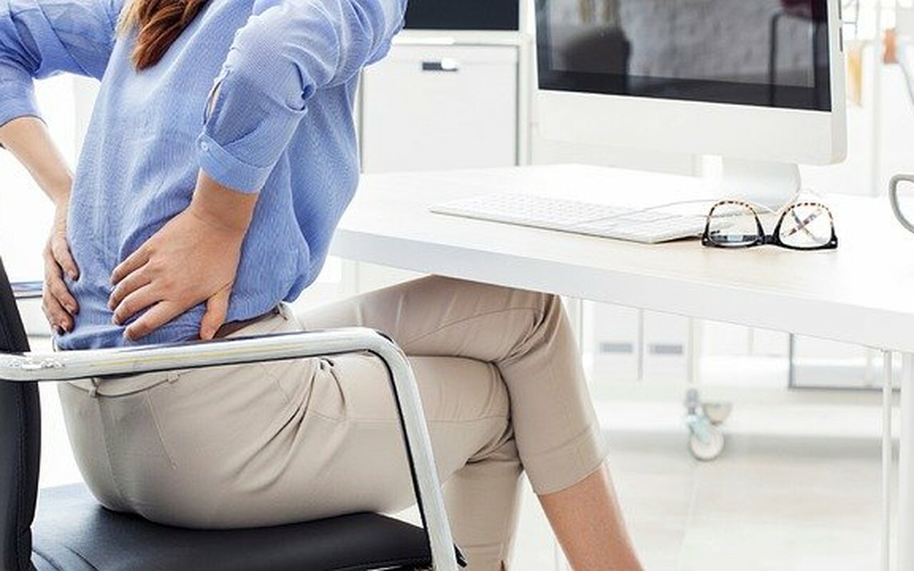 10 svakodnevnih navika koje otklanjaju bolove u leđima