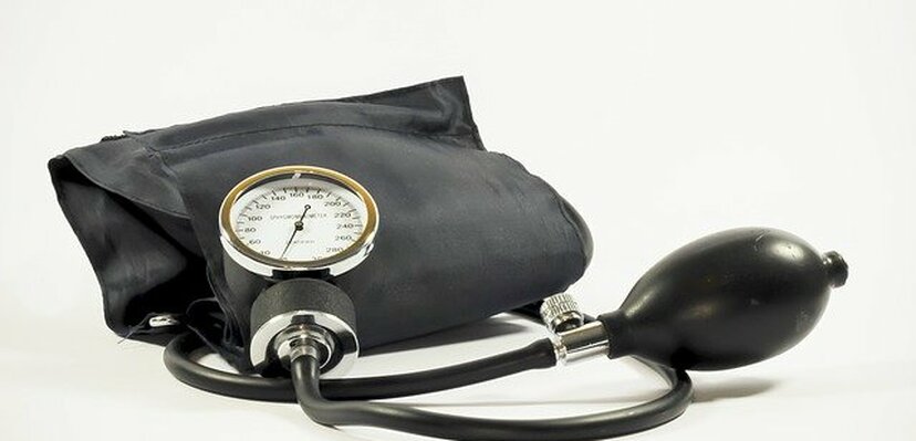Da li je 120 sa 80 normalan krvni pritisak? Sve što treba da znate o bolesti koja razara telo!