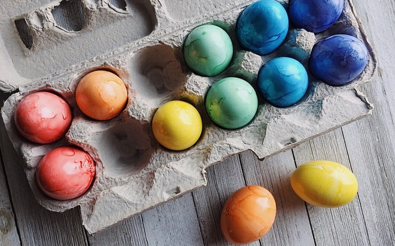 7 trikova o tome kako da vam ne pucaju uskršnja jaja dok ih kuvate