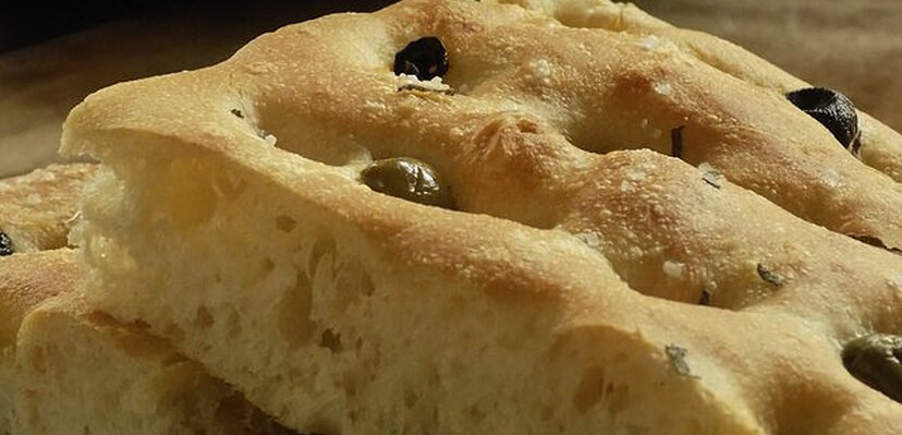 Hleb sa maslinama i ruzmarinom (posni)