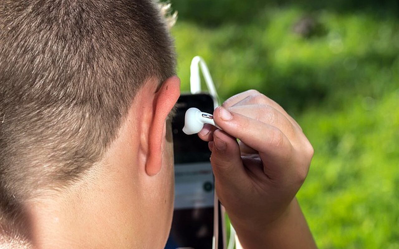 7 razloga koji mogu dovesti do krvarenja iz ušiju 