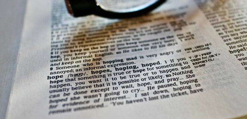 Oksfordova reč godine: „Rage bait“- ​šta nam digitalna kultura besa poručuje o mentalnom zdravlju?