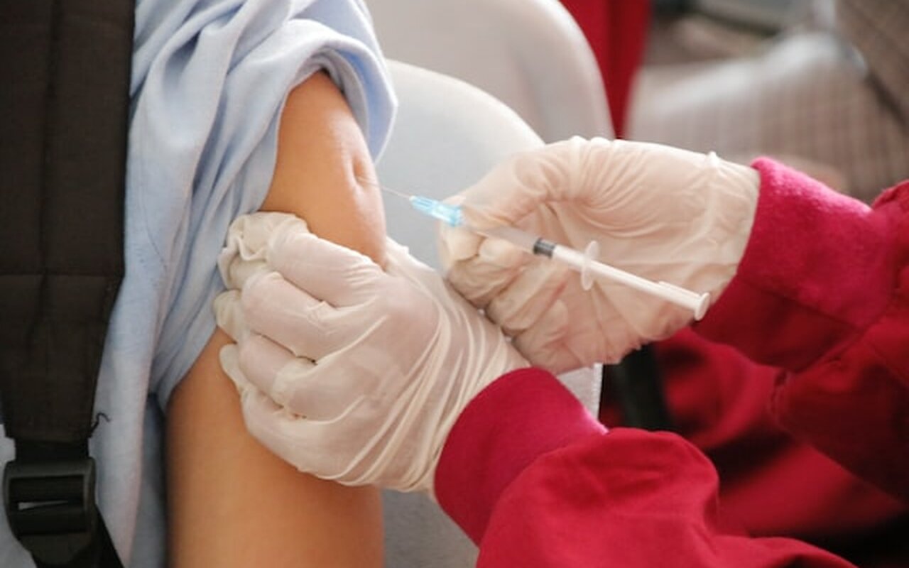 HPV vakcinu treba da prime svi, pa i dečaci