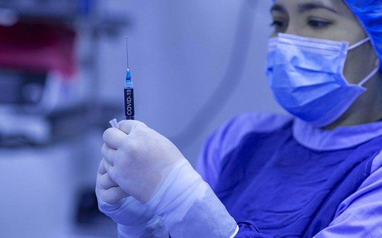 Blagi pad broja zaraženih, Srbija se rapidno vakciniše