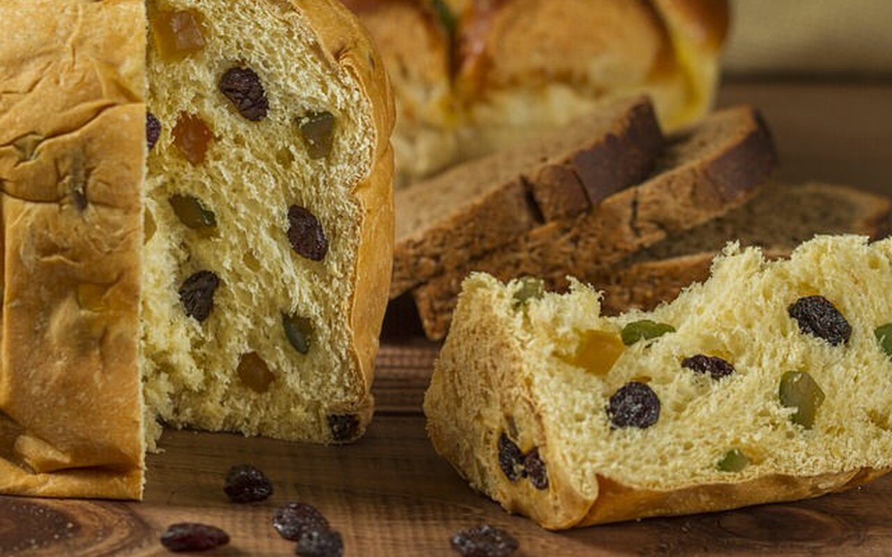 Recept za slatki božićni hleb, inspirisan italijanskim panettone 