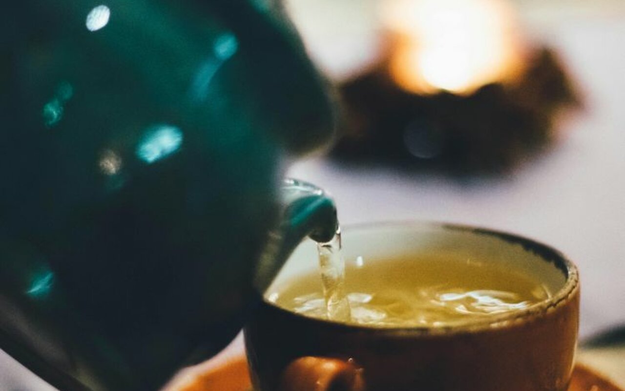 Zeleni čaj i jetra - Da li je omiljeno piće zapravo skrivena opasnost?