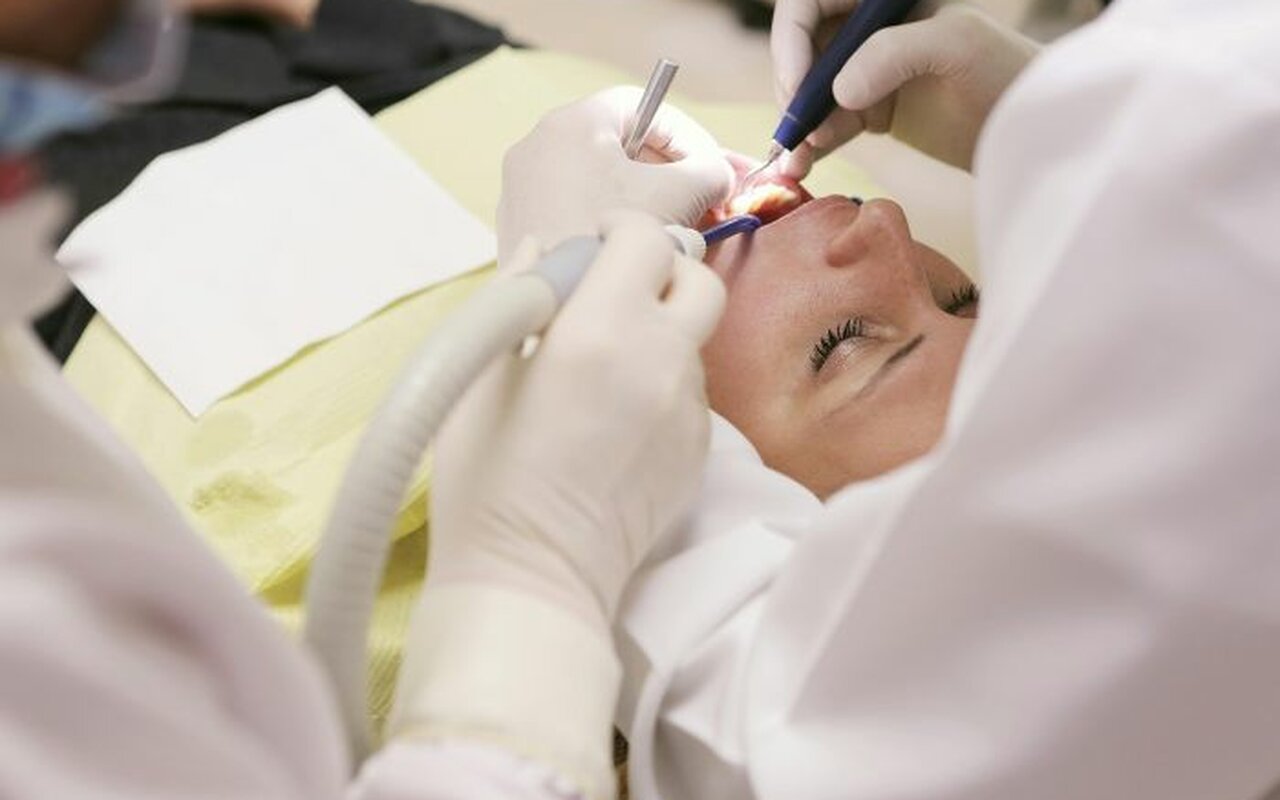 Kada je vreme da se javimo zubaru? Prevencija i higijena su ključ