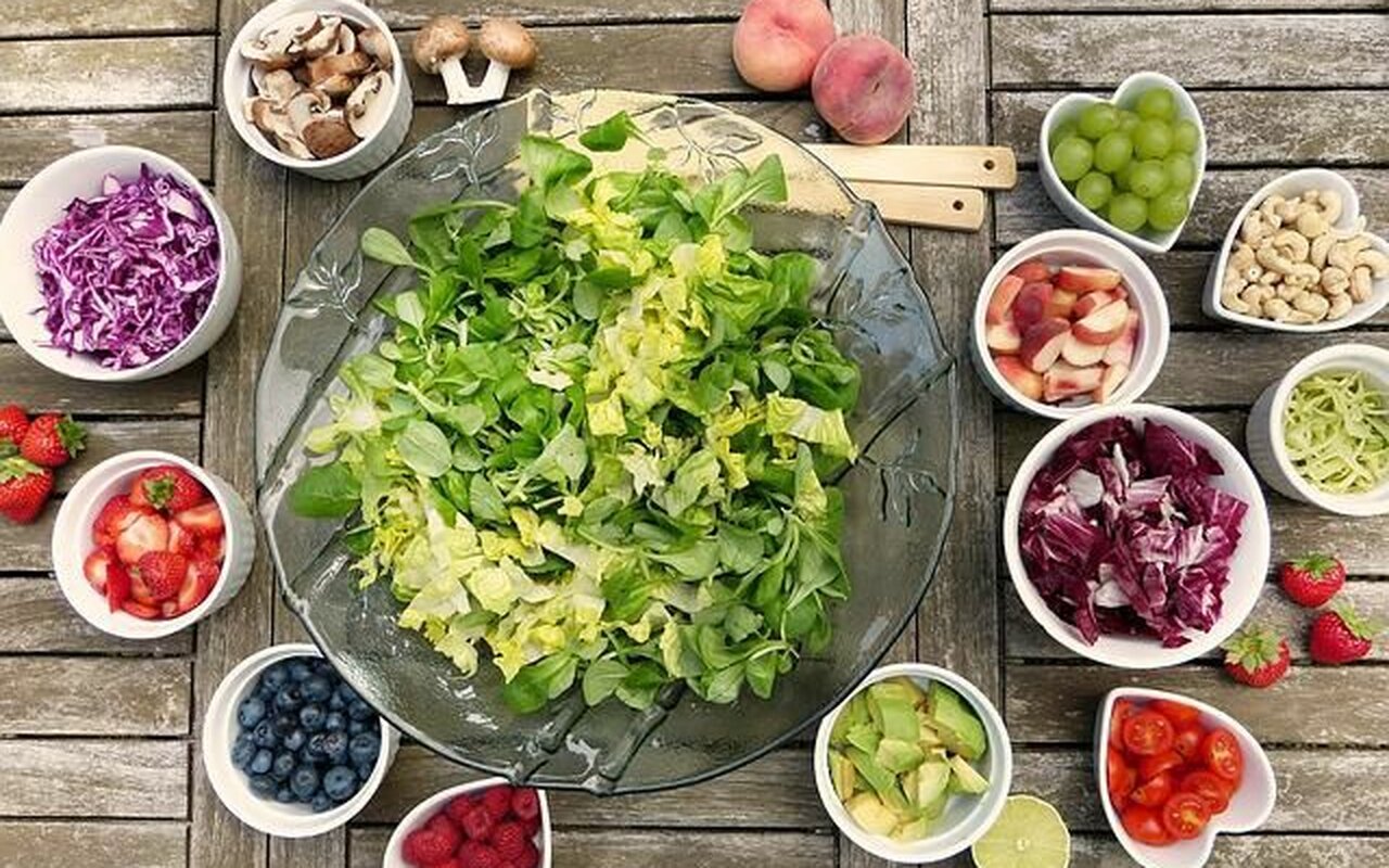 Ako želite da budete zdravi, stručnjaci kažu:Jedite hranu u bojama duge!