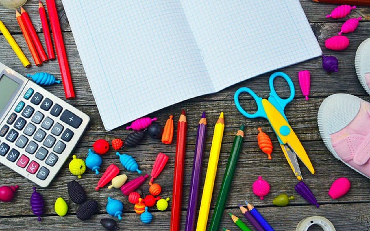 Počela je škola: Kako napraviti efikasan raspored za učenje i vannastavne aktivnosti?