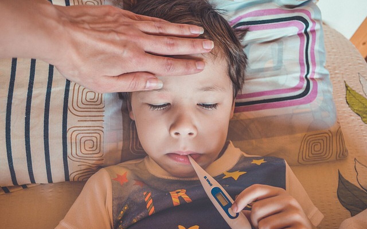 Deca sve češće imaju temperaturu i kašlju - ima li razloga za brigu?