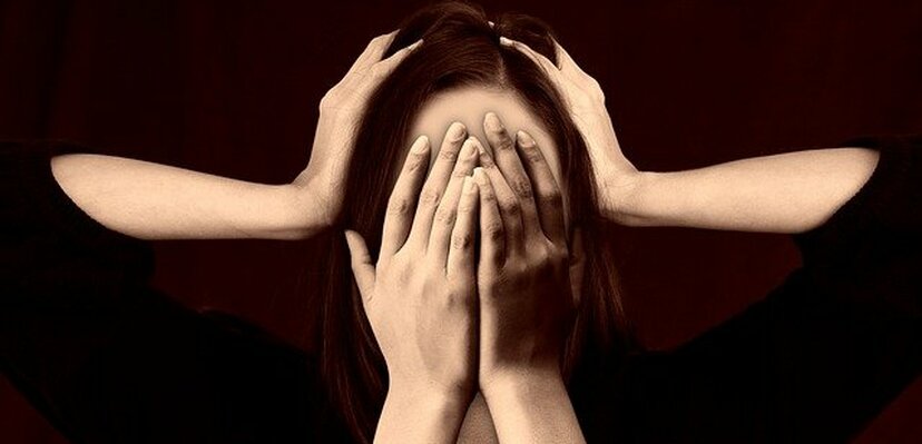 Kako vam praćenje simptoma može pomoći da nađete olakšanje usled migrenske glavobolje?