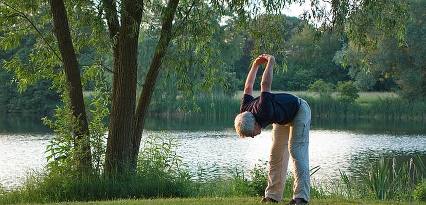 7 razloga zašto bi muškarci trebalo da praktikuju jogu